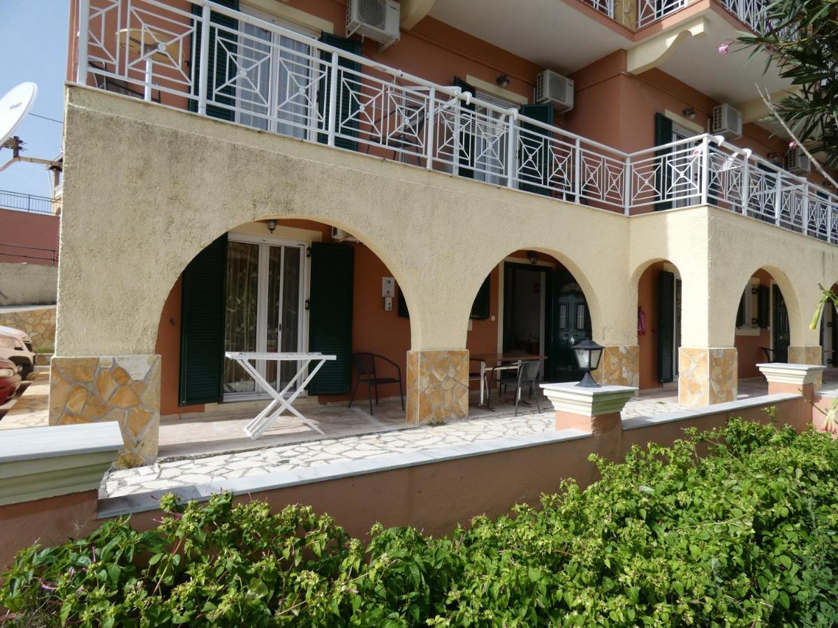Dixtia Apartments Agios Georgios Pagon Exterior foto